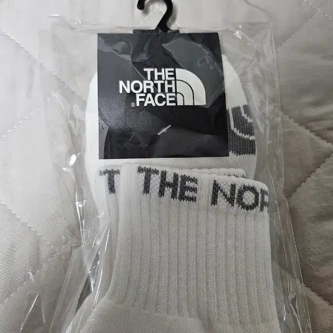 [BUNJANG] The North Face 260mm White Crew Socks (New) / 노스페이스 양말 260mm (흰색, 새상품)