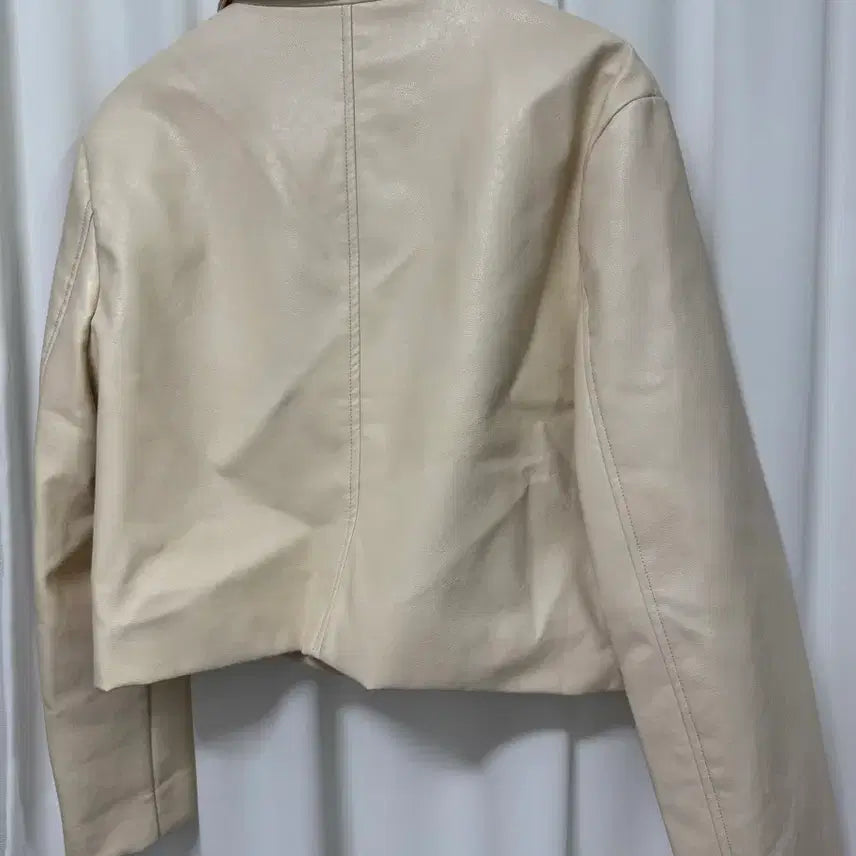 [BUNJANG] Ivory Faux Leather Jacket / [새상품] 아이보리 레더 자켓