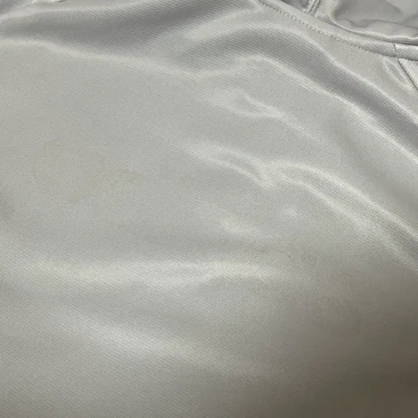 [BUNJANG] 오늘만)이코빈티지 아디다스 회핑 삼선 후드퍼 갸루 집업 히메 / 오늘만)이코빈티지 아디다스 회핑 삼선 후드퍼 갸루 집업 히메