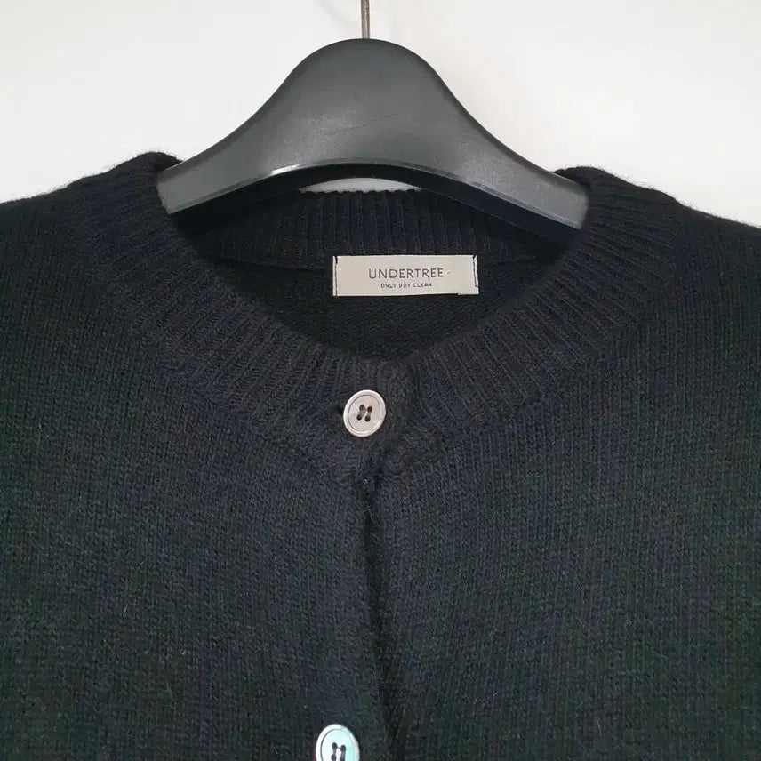 [BUNJANG] Black Knit Cardigan / 블랙니트가디건