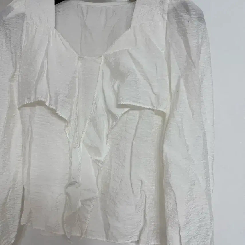 [SOLD OUT] 화이트 레이어드 블라우스