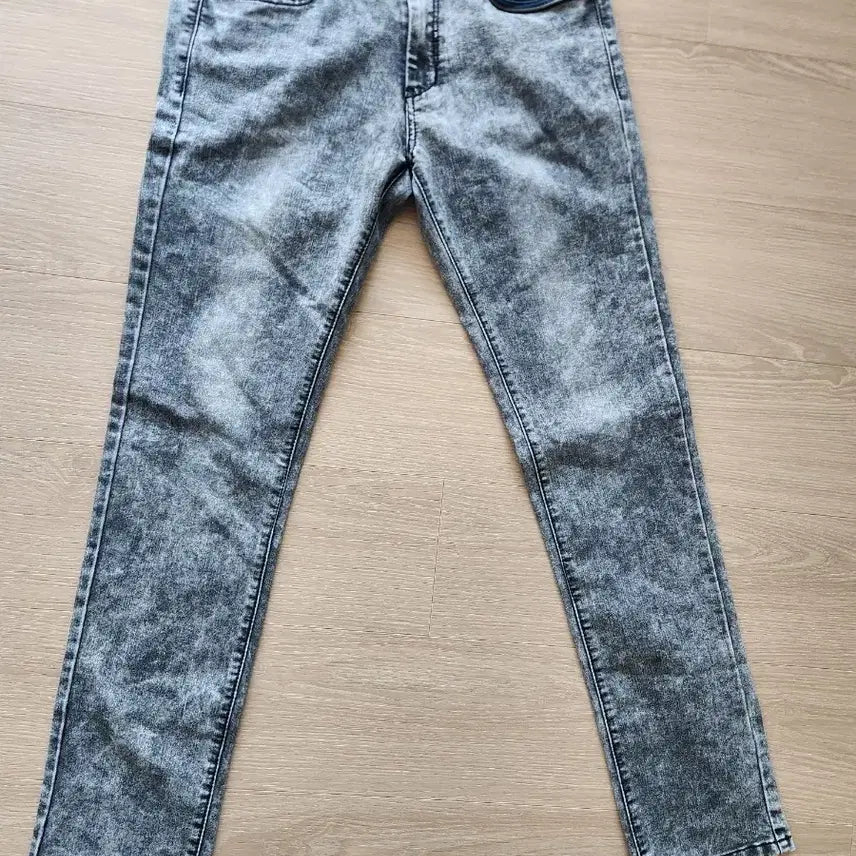 [BUNJANG] LONDON SLIM Washed Denim Jeans / LONDON SLIM 워싱 데님 30사이즈...워싱 데님 청바지 블랙진