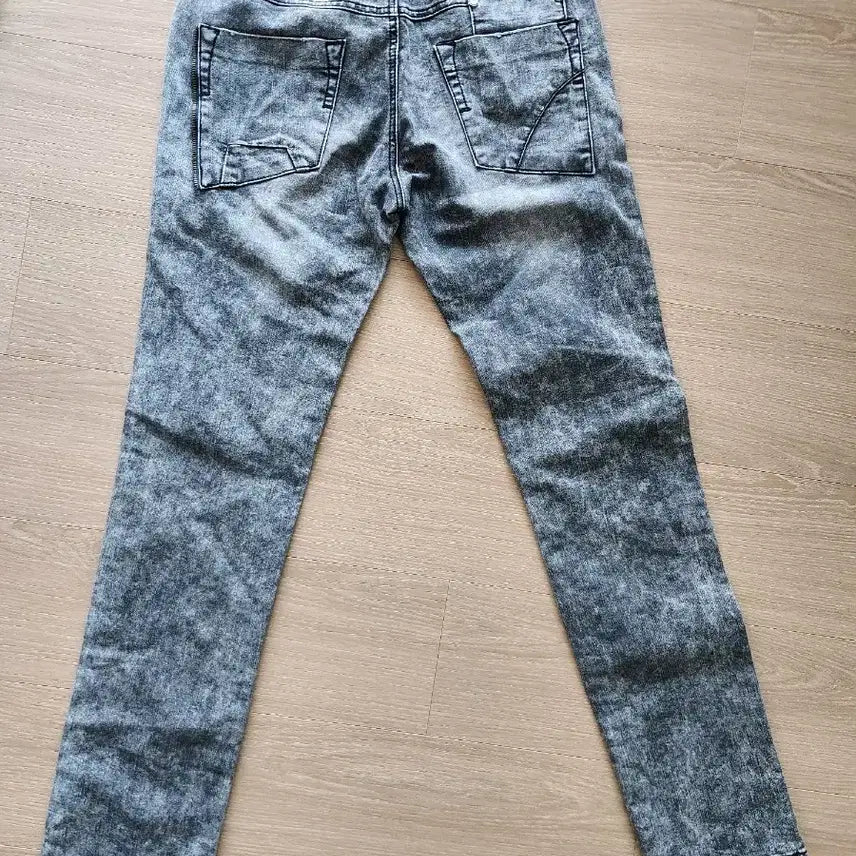 [BUNJANG] LONDON SLIM Washed Denim Jeans / LONDON SLIM 워싱 데님 30사이즈...워싱 데님 청바지 블랙진