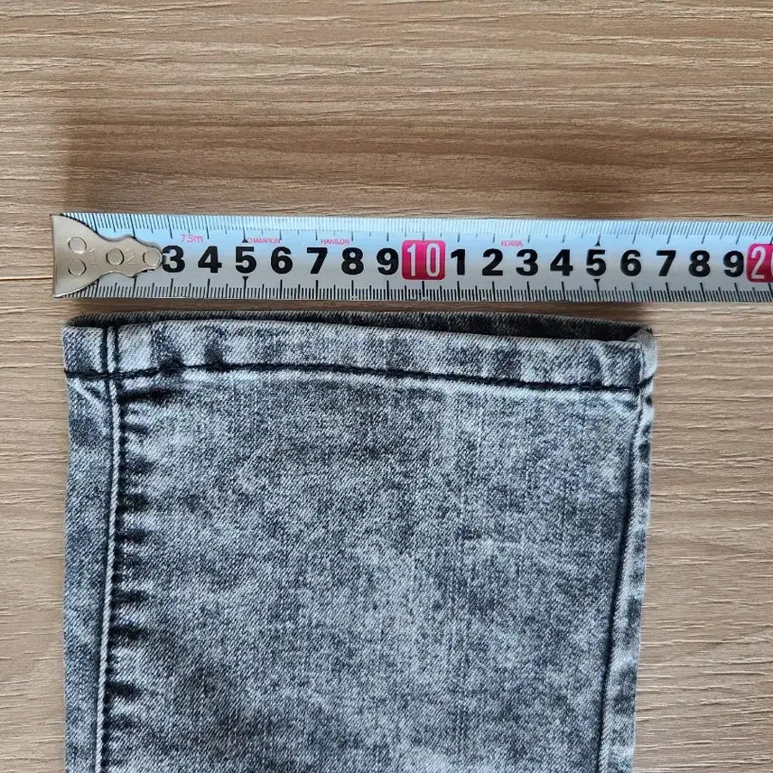 [BUNJANG] LONDON SLIM Washed Denim Jeans / LONDON SLIM 워싱 데님 30사이즈...워싱 데님 청바지 블랙진