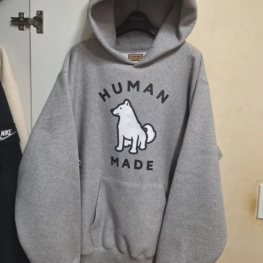 [BUNJANG] HUMAN MADE 한정판 강아지 한정판 후드티 그레이 XL새상품 급 / HUMAN MADE 한정판 강아지 한정판 후드티 그레이 XL새상품 급