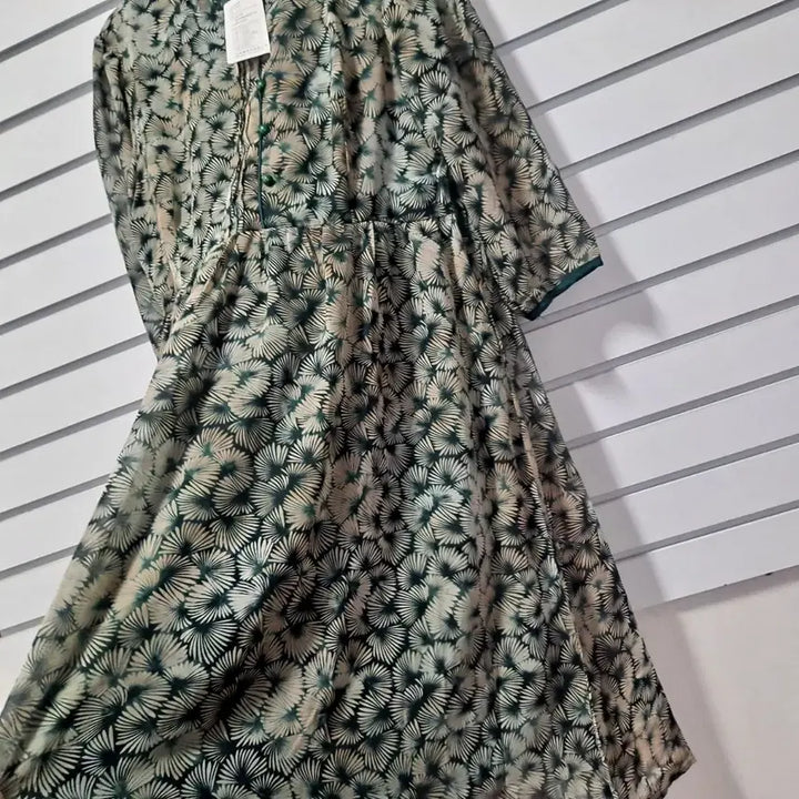 [BUNJANG] Unused Green Pattern Long Dress / 여성 그린패턴 미사용 롱원피스66/옷장꾸미기