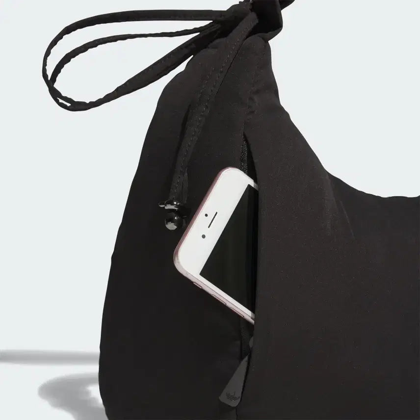 [BUNJANG] Adidas Cloud Shoulder Bag M / [당일발송] 아디다스 블랙 클라우드 숄더백 M
