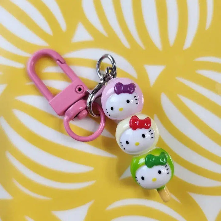 [BUNJANG] Sanrio Hello Kitty Mini Seal Case &amp; Danggo Keychain Bundle / 키티 씰 미니케이스 / 키티롱다리키링 / 키티 당고키링