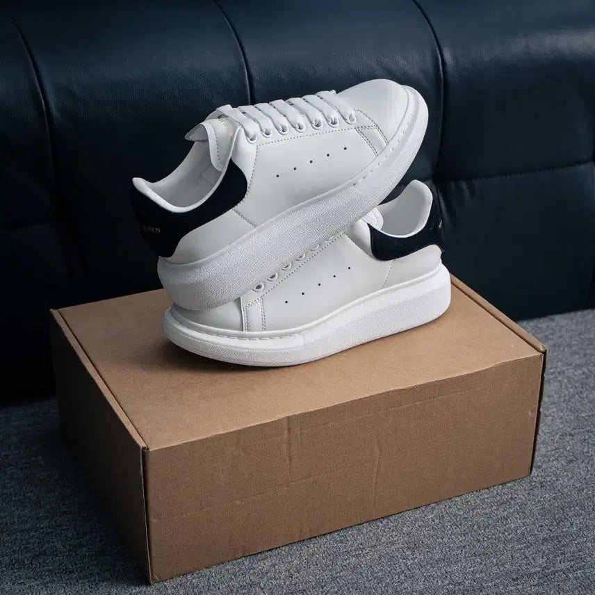 [BUNJANG] Alexander McQueen Oversized Sneaker White Suede Detail / Alexander McQueen 맥퀸 화이트 슈즈  EUR 39