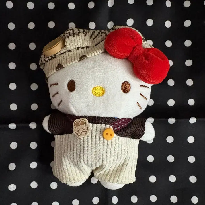 [BUNJANG] Hello Kitty Beret Doll Keyring / (새상품)베레모 멜빵 헬로키티 인형 키링