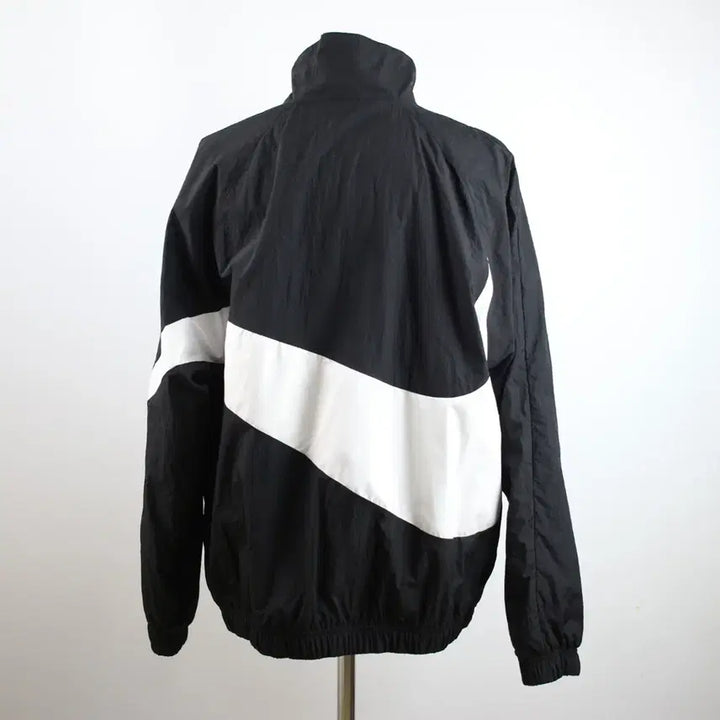 [BUNJANG] Nike Windbreaker Jacket Size 100 / 나이키 바람막이 점퍼 사이즈 100