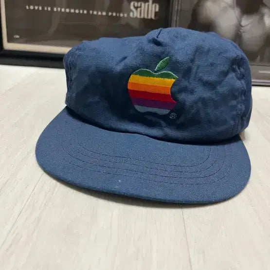 [SOLD OUT] 90s 미제 애플 로고 캡