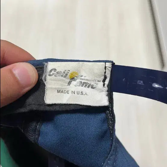 [SOLD OUT] 90s 미제 애플 로고 캡