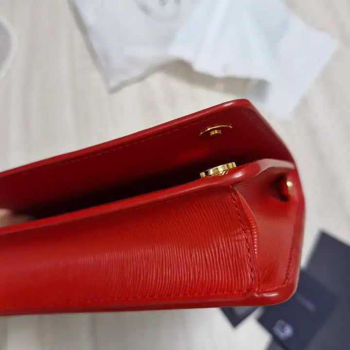 [BUNJANG] Prada Chain Crossbody Bag / 프라다 체인 크로스백