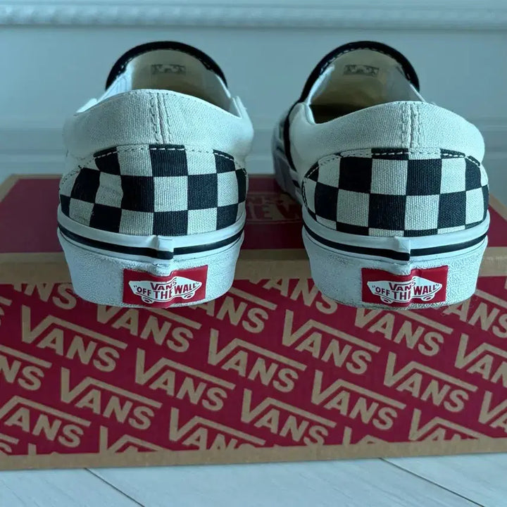 [BUNJANG] Vans Slip-On Checkerboard Sneakers (230) / 반스 슬립온 체커보드(230)