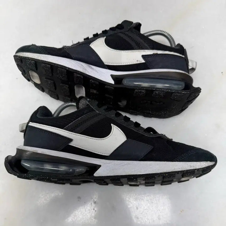 [BUNJANG] Nike Air Max Pre-Day Sneakers / (255)나이키 운동화 에어맥스 프리데이