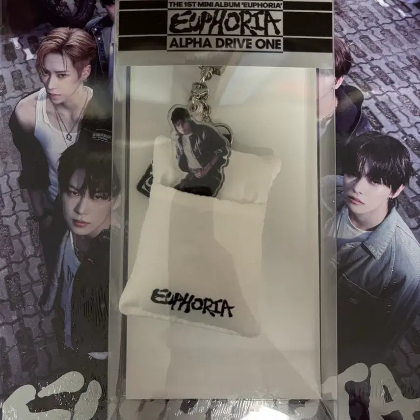 [SOLD OUT] 알파드라이브원 리오 침대 키링 양도