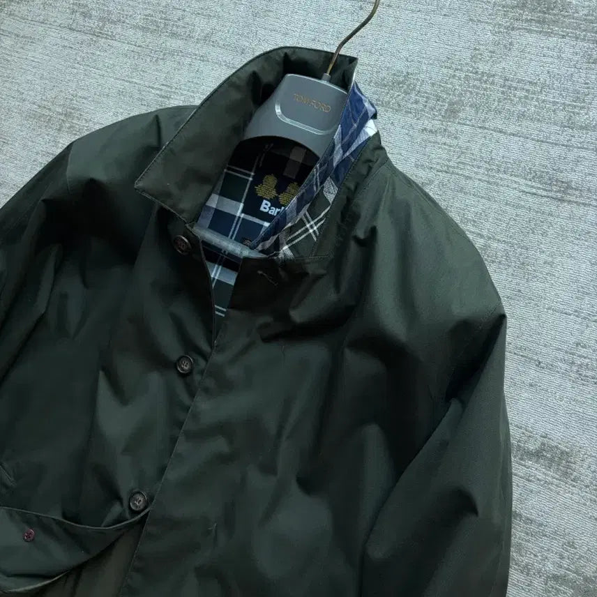 [BUNJANG] Barbour Waterproof Mac Coat Sage Green / 바버 워터프루프 맥코트 세이지 그린