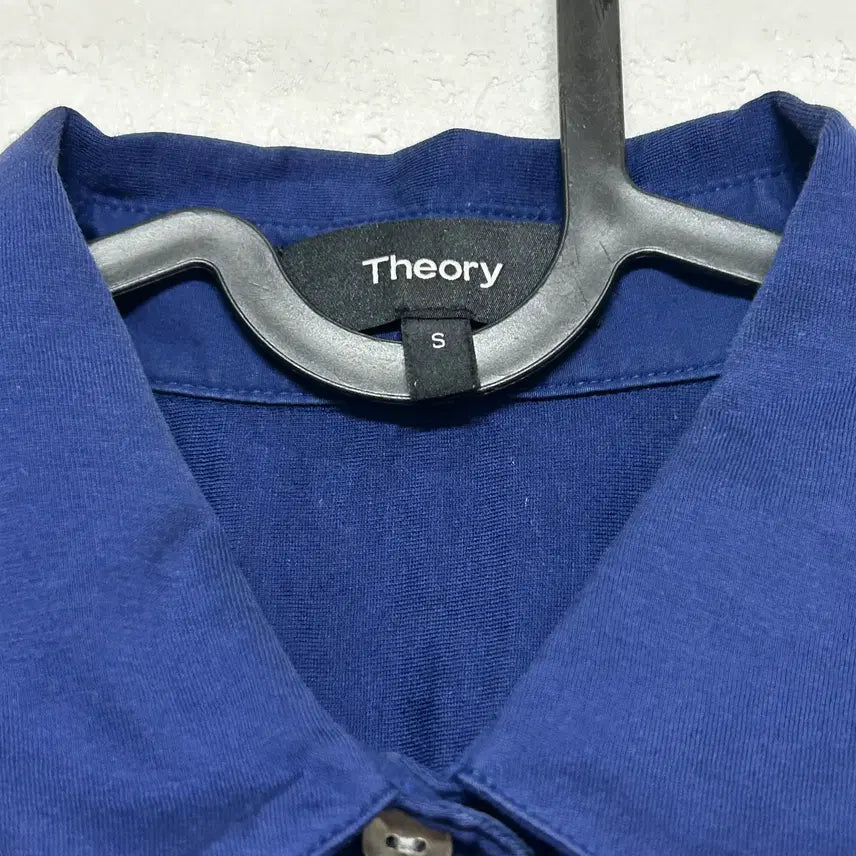 [BUNJANG] Theory Navy Shirt (Size S) / 띠어리 셔츠 s 네이비