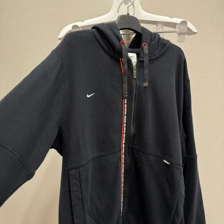 [SOLD OUT] 나이키 후드집업 L사이즈