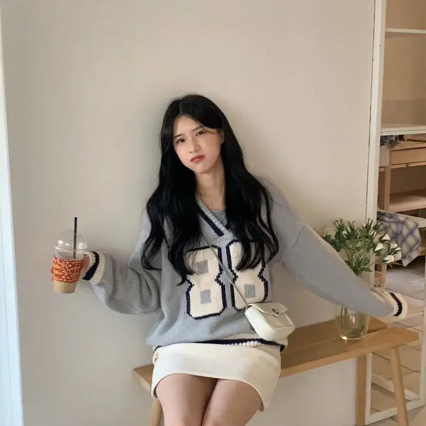 [BUNJANG] Aedin Able Gray Numbering Knit Sweater / 에이딘에이블 그레이넘버링니트스웨터