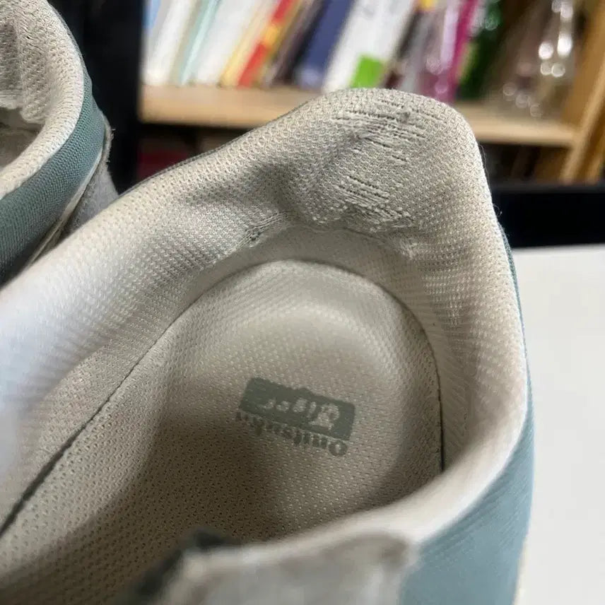 [BUNJANG] Onitsuka Tiger Sneakers Gray 290 / 오니츠카 타이거 운동화 신발 스니커즈 회색 290