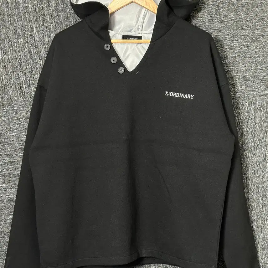 [BUNJANG] X:ORDINARY Black Hoodie / X:ORDINARY 검정 후드티 50
