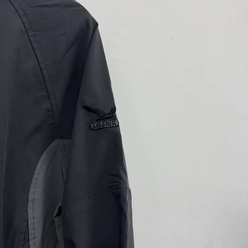 [BUNJANG] Salewa Windbreaker Zip-Up Jacket / (L)살레와 바람막이 집업