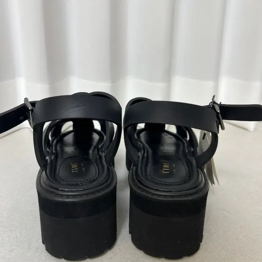 [BUNJANG] TIME Platform Sandals / 타임 키높이 샌들