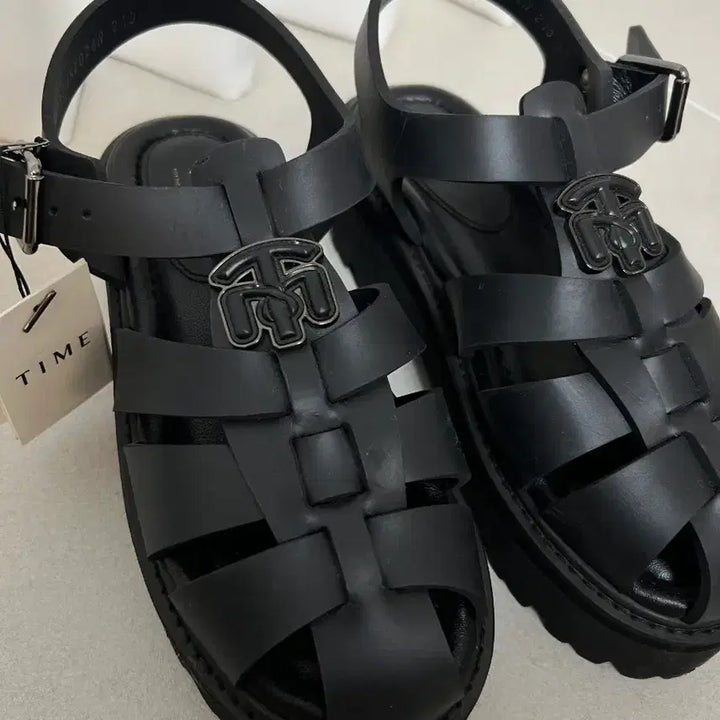[BUNJANG] TIME Platform Sandals / 타임 키높이 샌들