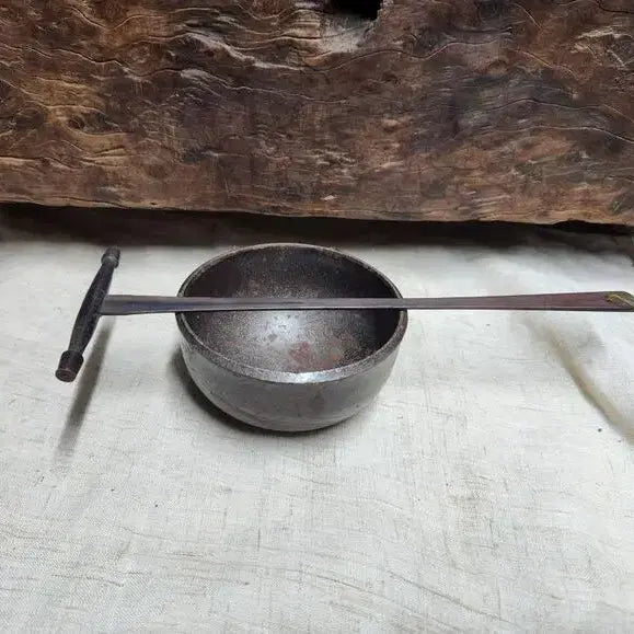 [BUNJANG] Cast Iron Incense Burner with Ebony Incense Holder / 무쇠좌종과 흑단 좌종공이