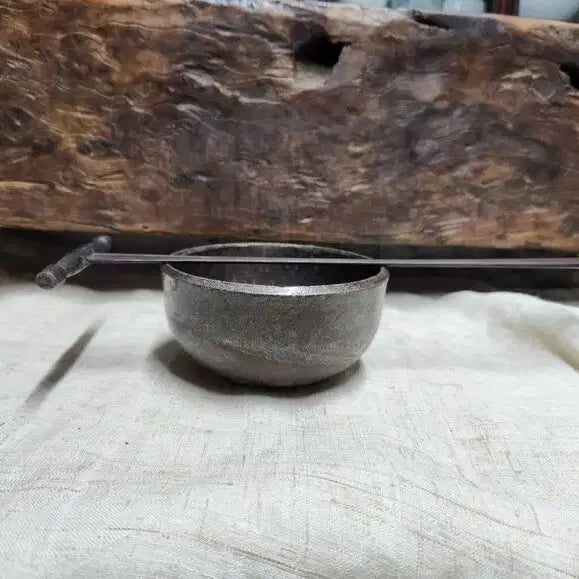 [BUNJANG] Cast Iron Incense Burner with Ebony Incense Holder / 무쇠좌종과 흑단 좌종공이