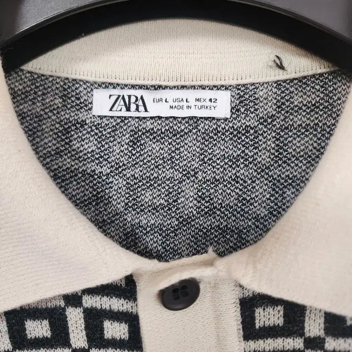 [SOLD OUT] ZARA 자라 패턴 니트 반팔 폴로티 팝니다.