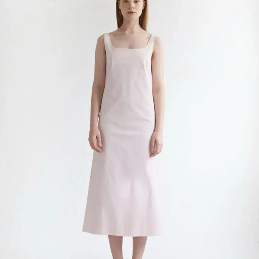 [SOLD OUT] (원가17만원) mydlo 미들로 미니멀 스퀘어넥 롱 드레스 원피스