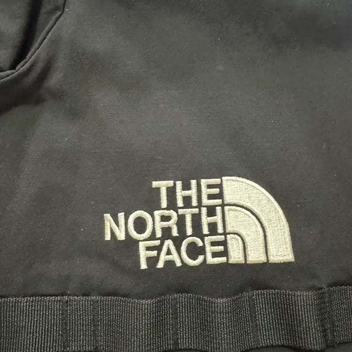 [BUNJANG] The North Face Windbreaker Jacket (Size 100) / 노스페이스 바람막이 자켓(100사이즈)