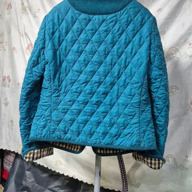 [BUNJANG] Aquascutum Silk Quilted Lightweight Padded Jacket / 아쿠아스큐텀    실크100%  퀼팅   경량  패딩자켓