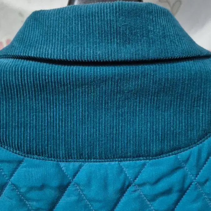 [BUNJANG] Aquascutum Silk Quilted Lightweight Padded Jacket / 아쿠아스큐텀    실크100%  퀼팅   경량  패딩자켓
