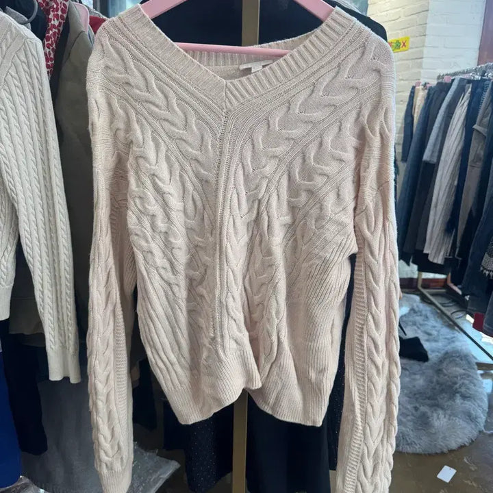 [BUNJANG] COS Ivory Cable Knit Sweater / 코스 아이보리 꽈배기 니트