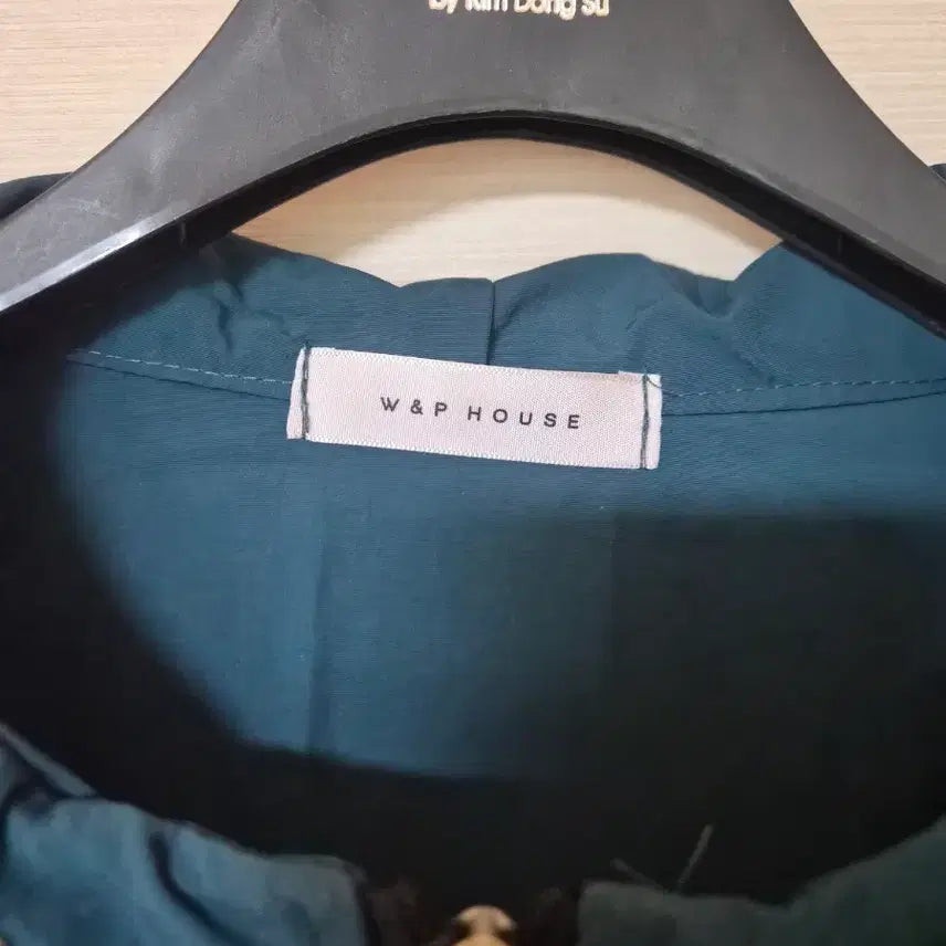 [BUNJANG] W&amp;P House Hooded Windbreaker Jumper / w&amp;p house 후드 바람막이 점퍼