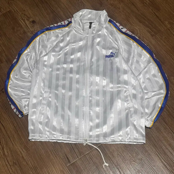[BUNJANG] Puma White Rare Stripe Oversized Jersey / [M] 푸마 화이트 레어 스트라이프 오버핏 져지