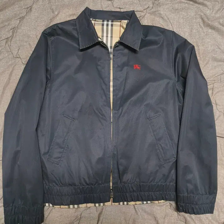 [BUNJANG] Burberry Reversible Harrington Jacket / 버버리 리버시블 해링턴 자켓 105
