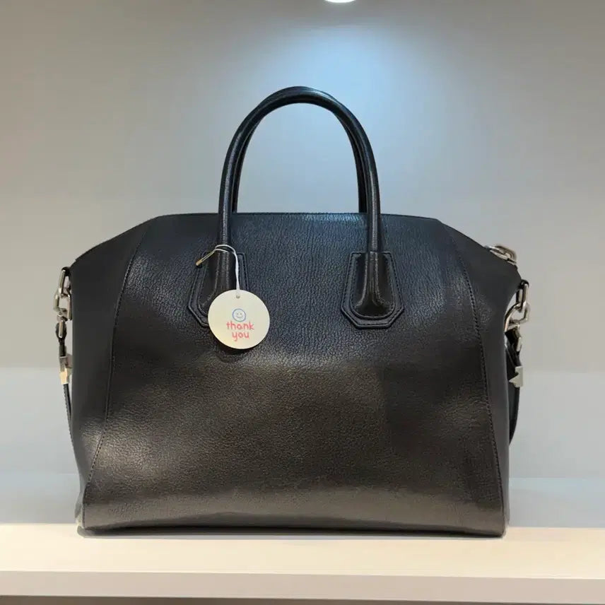 [BUNJANG] Givenchy Antigona Medium Black Tote Bag / 지방시 안티고나 미디엄 블랙 토트백