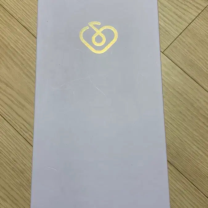 [BUNJANG] IU i-KE 2.0 Lightstick / 아이유 공식 응원봉 아이크 2.0