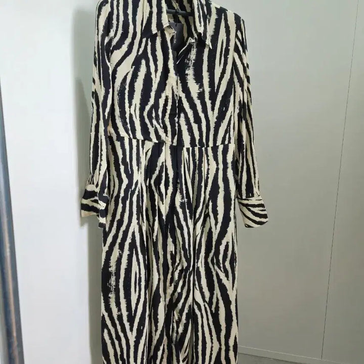 [BUNJANG] Massimo Dutti Zebra Long Dress Size 38 / 마시모두띠 지브라 롱 원피스 38 (새상품)