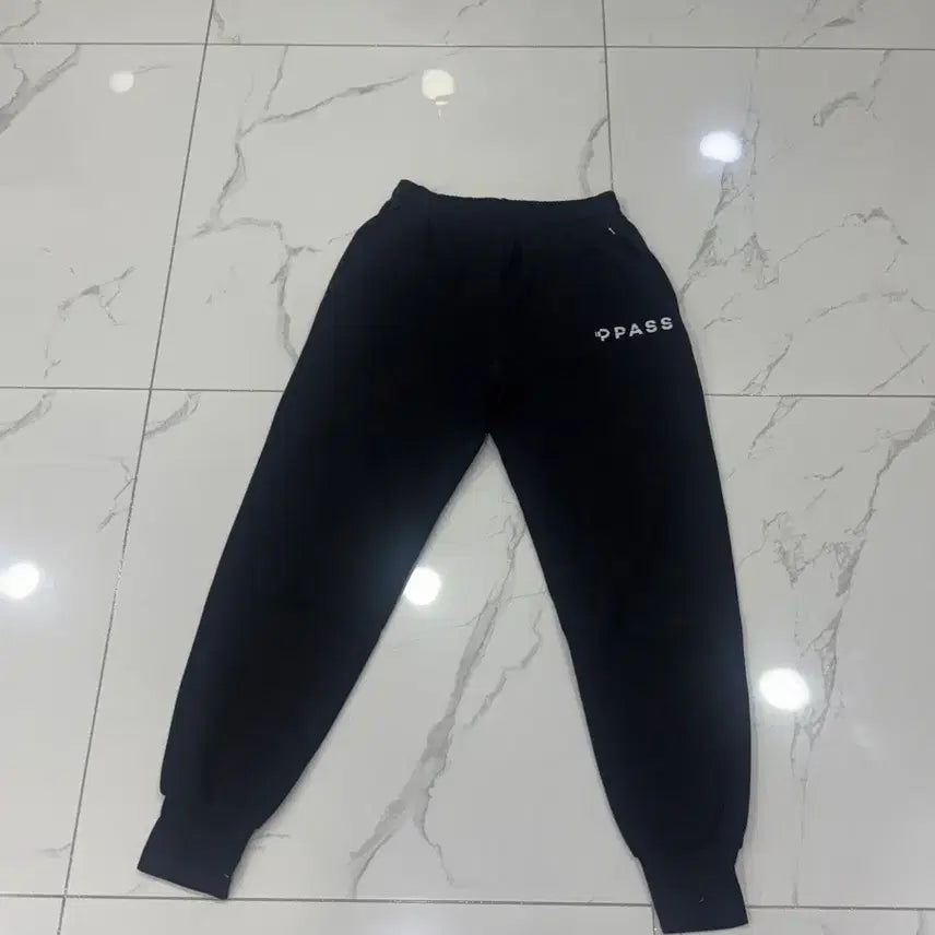 [BUNJANG] Black Training Pants / 검정 트레이닝 바지