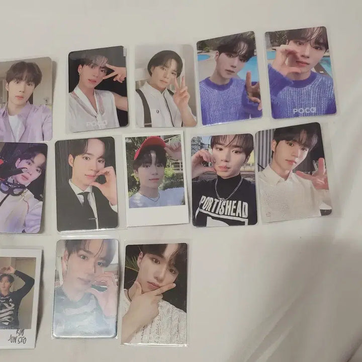 [SOLD OUT] 위아이 포카