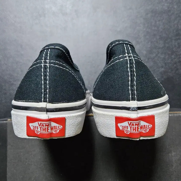 [BUNJANG] Vans Authentic Black Old Model (230mm) / 230 반스 어센틱 블랙 구형 새제품