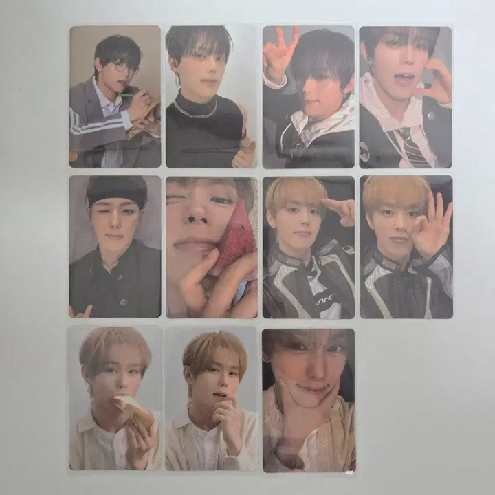 [BUNJANG] HooHwanwon Exhibition Week 1 Photocard / 후한원 보플 전시회 1주차 포카