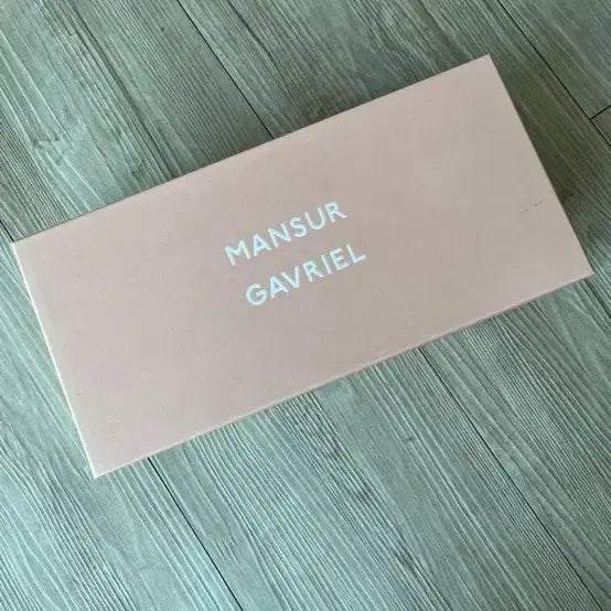 [BUNJANG] Mansur Gavriel Navy Suede Flat Shoes / 만수르가브리엘 네이비 스웨이드 플랫 슈즈