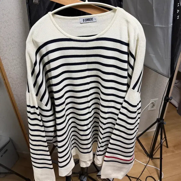 [BUNJANG] Qcumber Vasque Knit Size 3 / 큐컴버스 바스크 니트 3